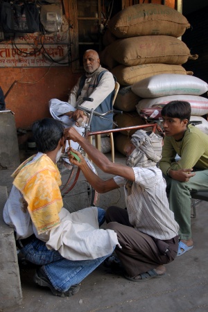 Impromptu Barber ShopJaipur, India