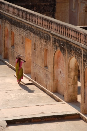 Construction Worker, Amber Palace
Jaipur, India