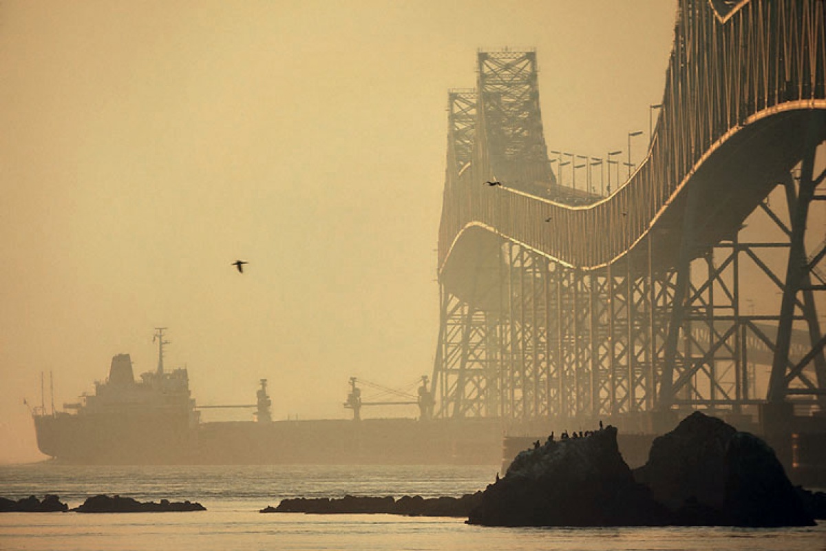 bill-hocker-richmond-san-rafael-bridge-point-molate-california-1975