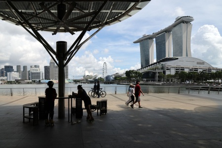 Cooling Parasol
Marina Bay
Singapore
