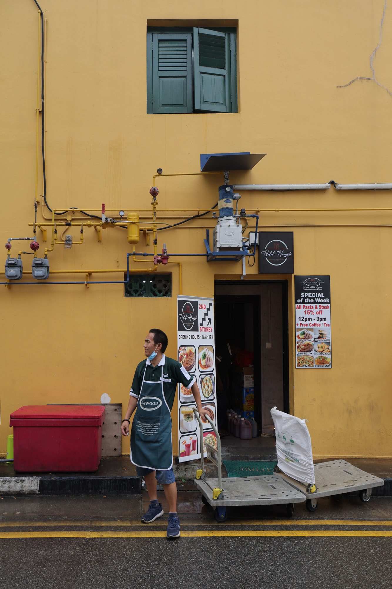 bill-hocker-restaurant-door-singapore-2022