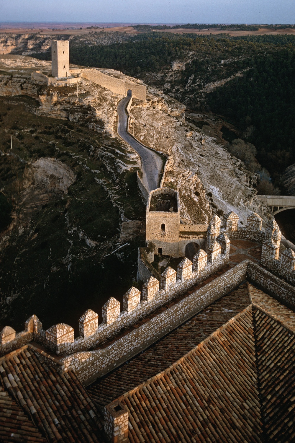 bill-hocker-castelo-parador-alarcon-spain-1983