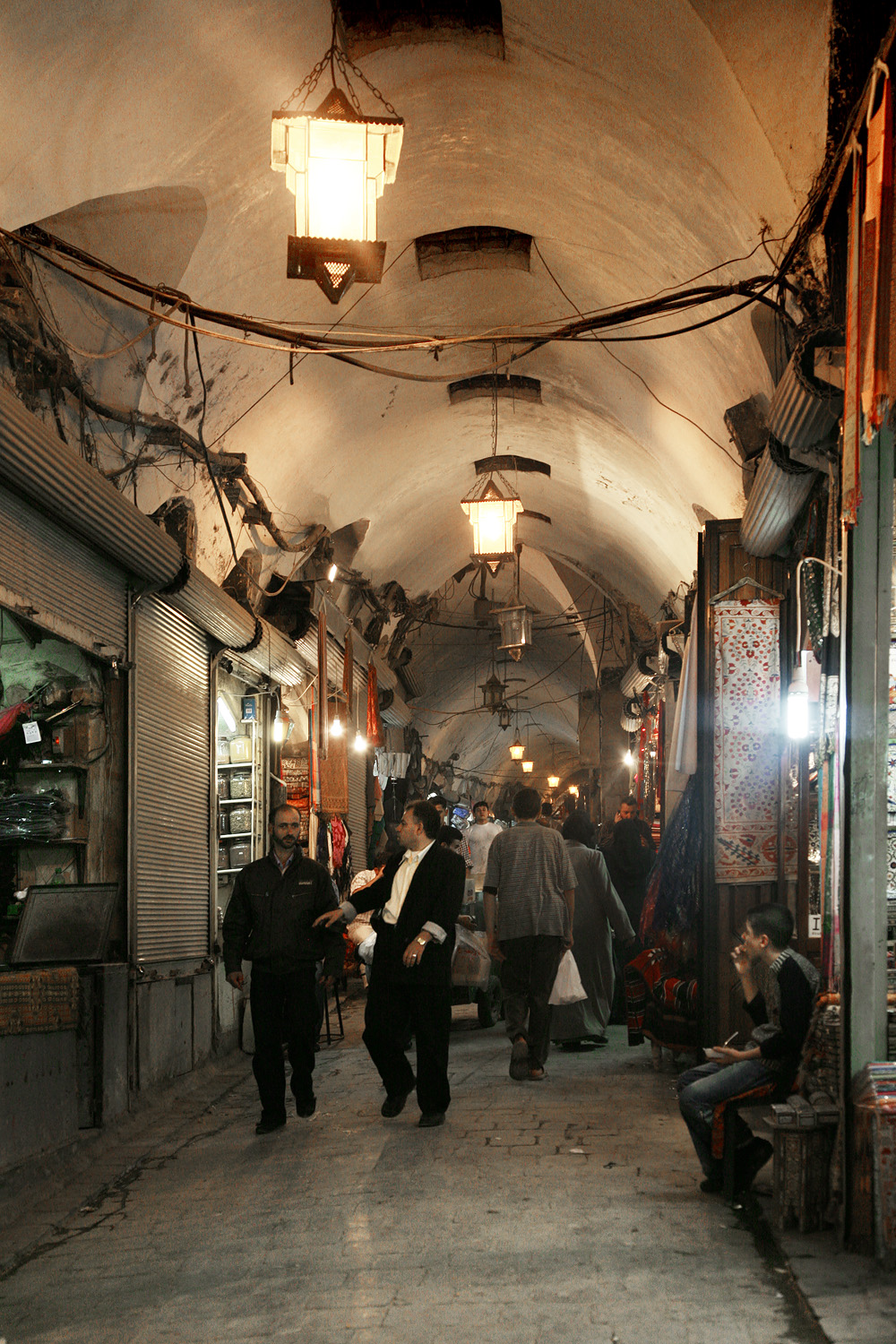 bill-hocker-al-madina-souq-aleppo-syria-2008