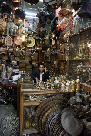 Commercial Antiques
Al-Madina Souq
Aleppo, Syria