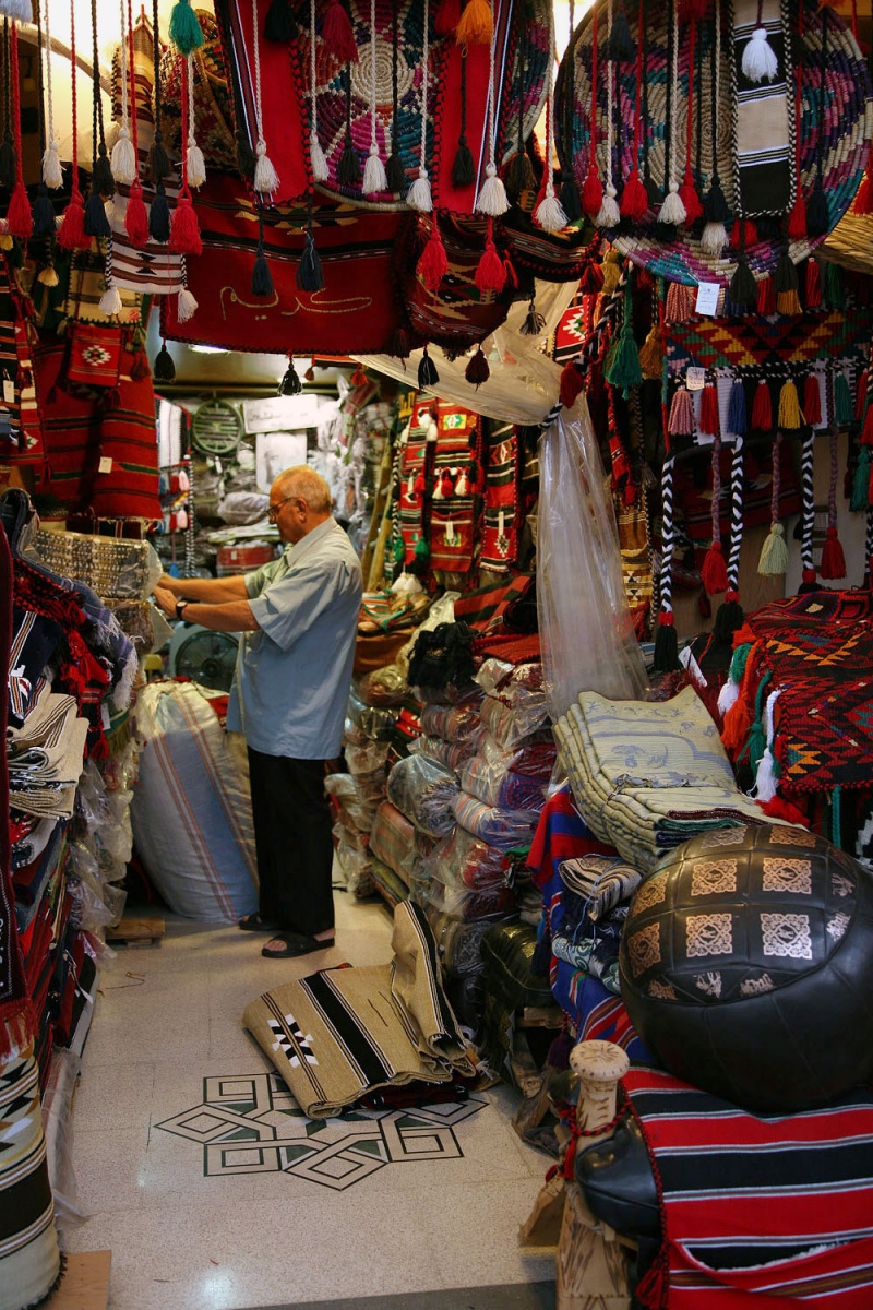 bill-hocker-tourist-goods-damascus-syria-2008