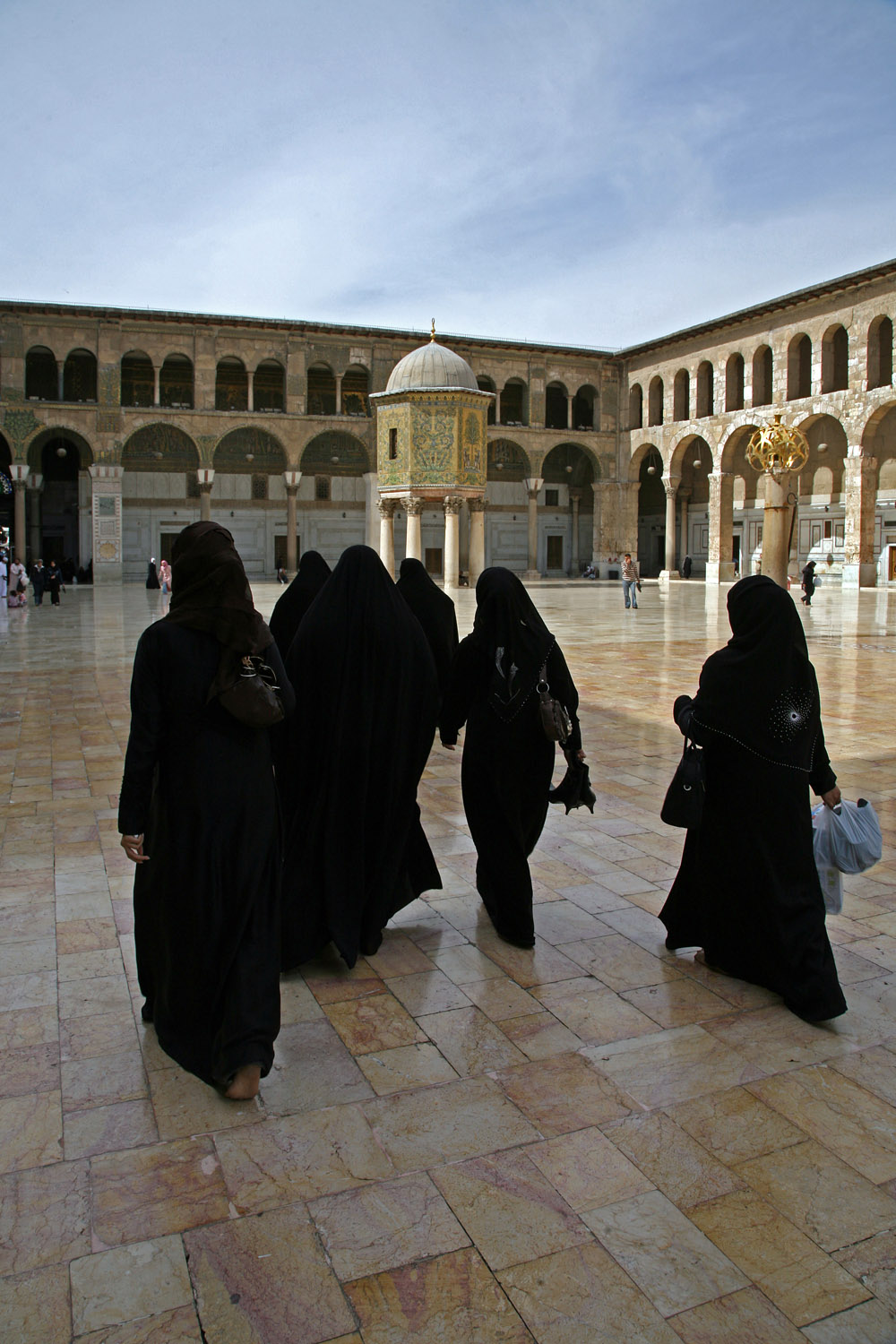 bill-hocker-courtyard-umayyad-mosque-damascus-syria-2008