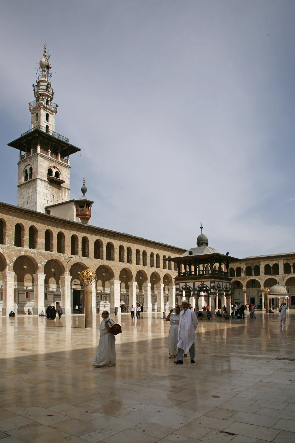 bill-hocker-courtyard-umayyad-mosque-damascus-syria-2008