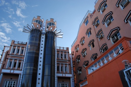 	Hotel
Pondicherry, India
