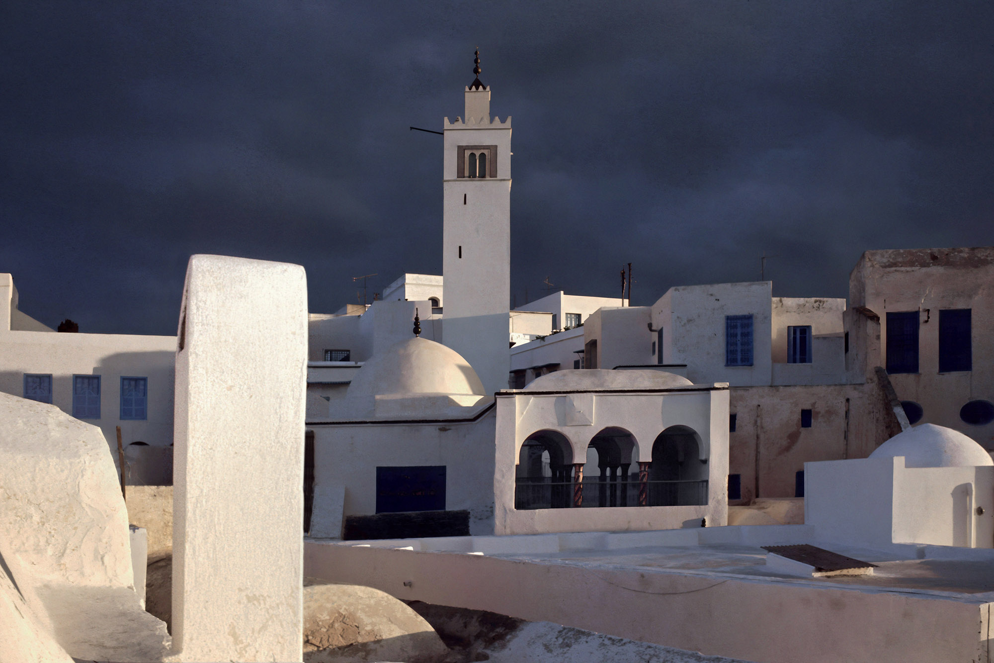 bill-hocker-sunrise-sidi-bou-saïd-tunisia-1972