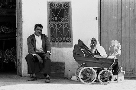 Baby SittersTunis, Tunisia