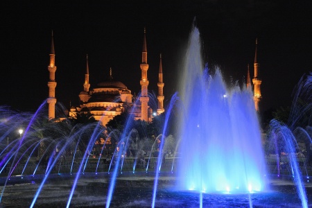 Turco Disney
Sultan Ahmet Park
Istanbul Turkey
