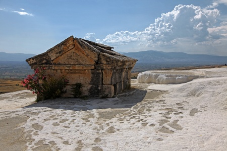 Roman Burial
Hierapolis, Turkey
