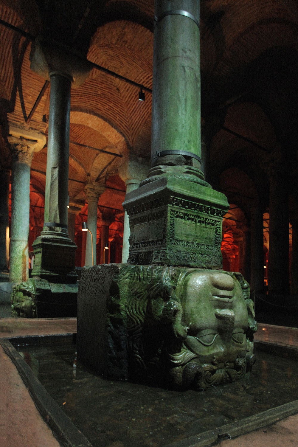 bill-hocker-medusae-roman-cistern-istanbul-turkey-2010