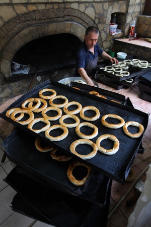 Baking Simit
Safranbolu, Turkey
