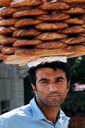 Simit Vendor
Istanbul, Turkey